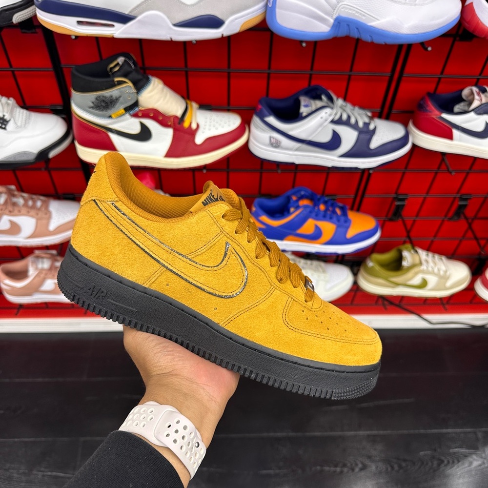 Nike Air Force 1 men’s shoes BRAND NEW